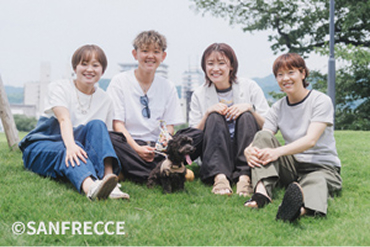 開幕戦限定フォトブックプレゼント！